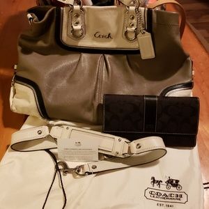 Authentic Coach Purse & Matching Wallet
